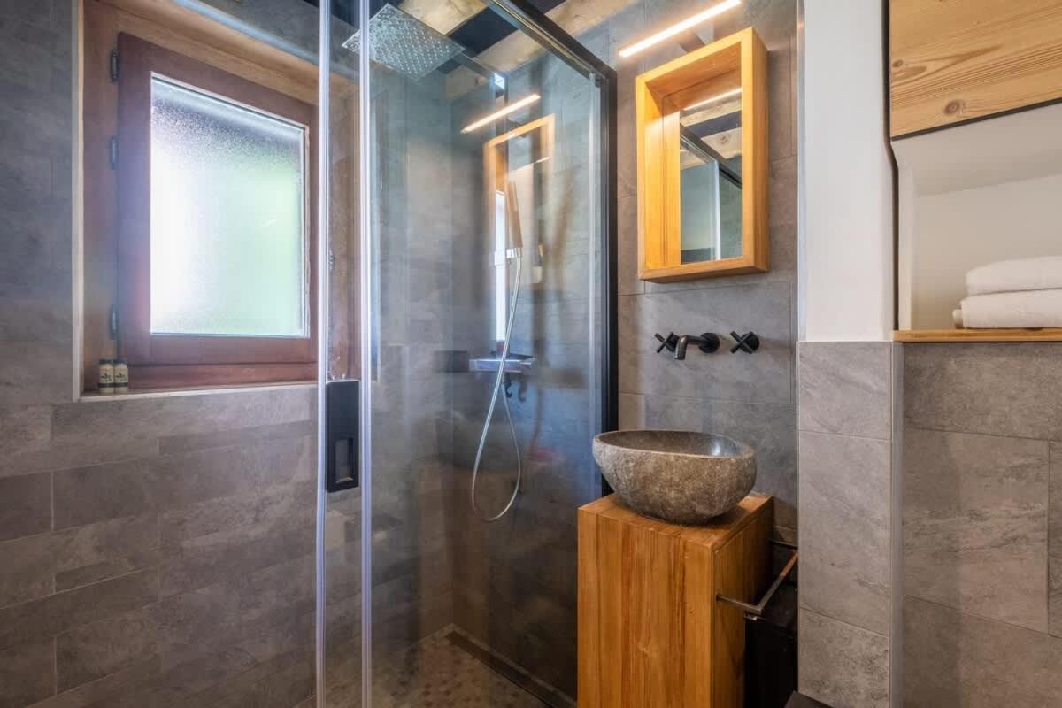 שאמוני Chalet Racar Pour 4 Personnes, Centre Ville Et Vue Sur La Montagne מראה חיצוני תמונה